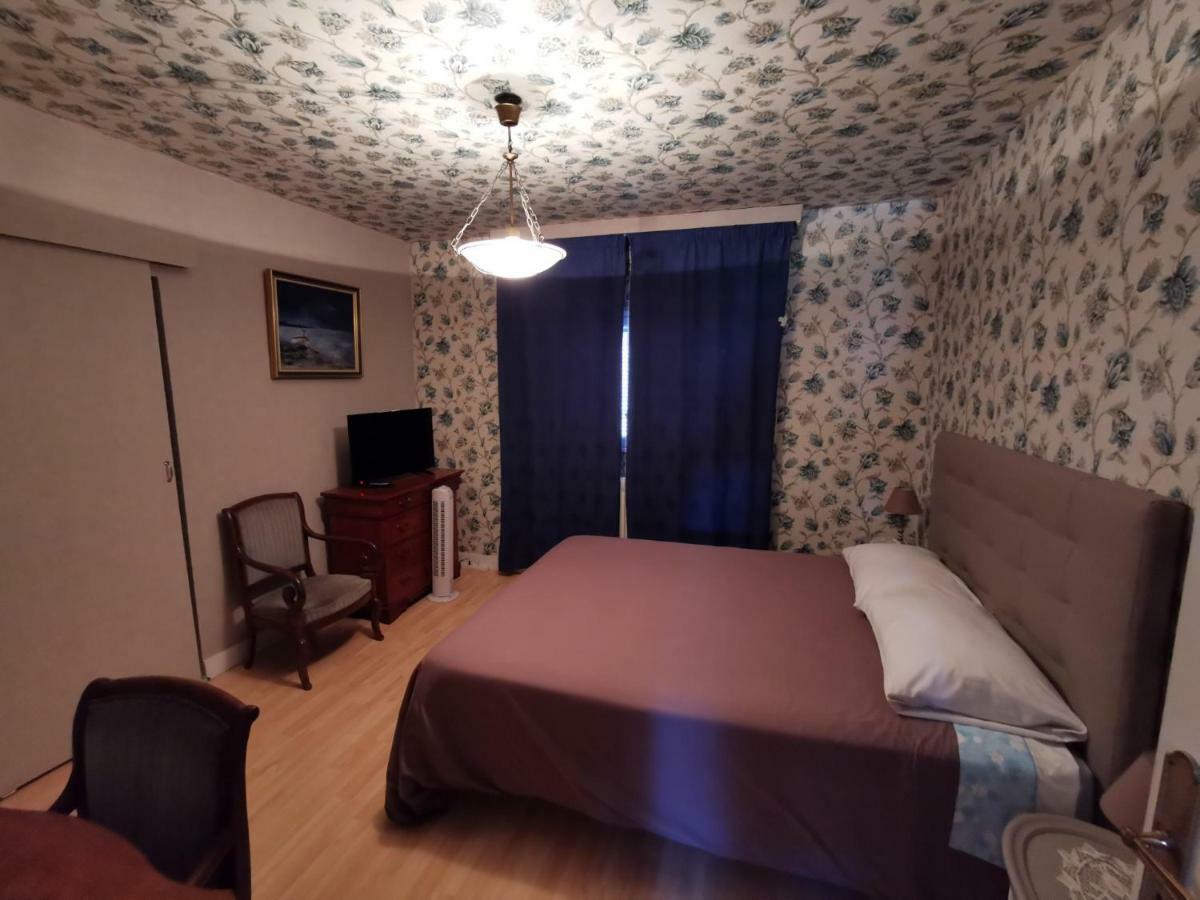 Отель Les Landes Rilhac-Rancon Экстерьер фото